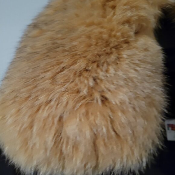 Spyder Ski Jacket with removable fur collar - Picture 10 of 13